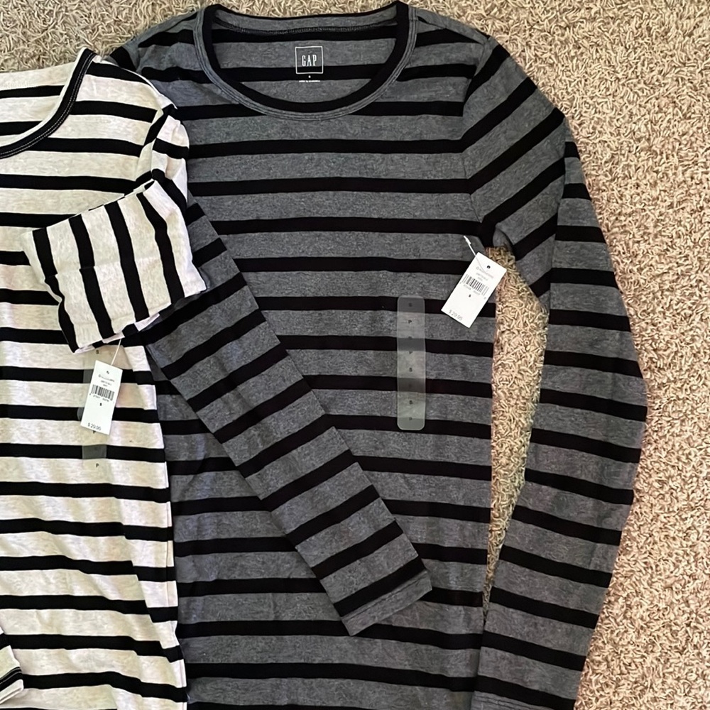 Stripped long sleeve shirt